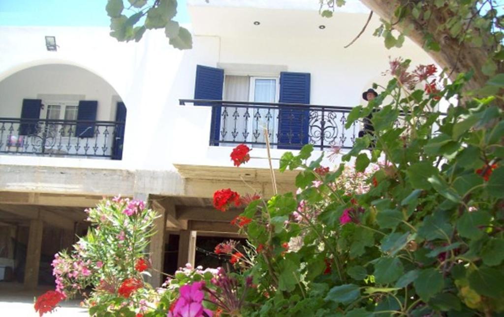 Georgia Studios Fourni Ikaria Exterior foto