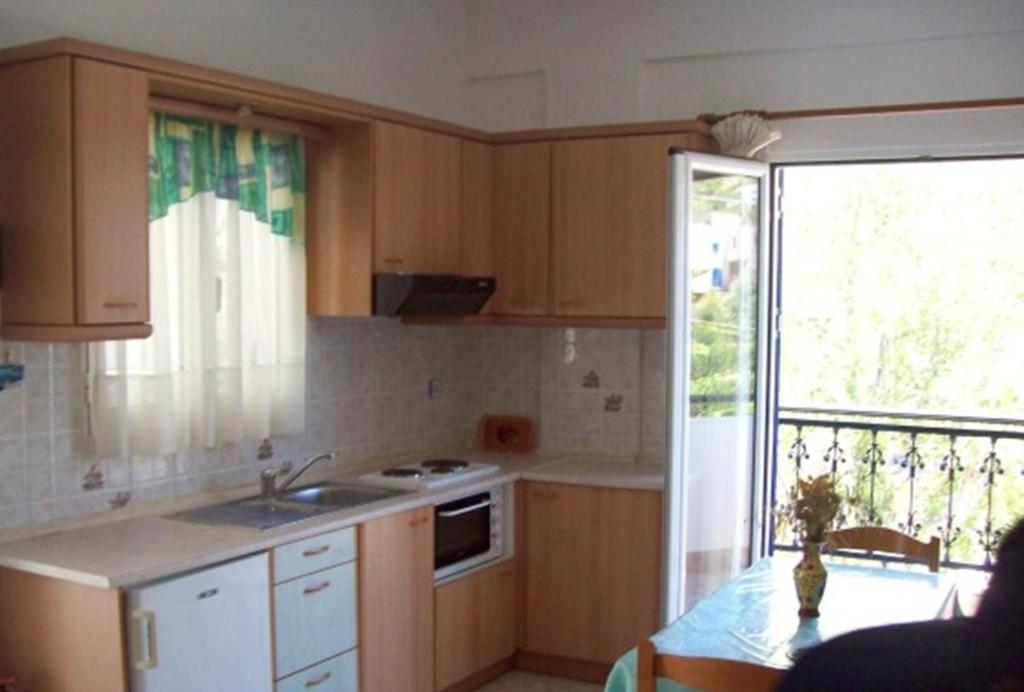 Georgia Studios Fourni Ikaria Zimmer foto