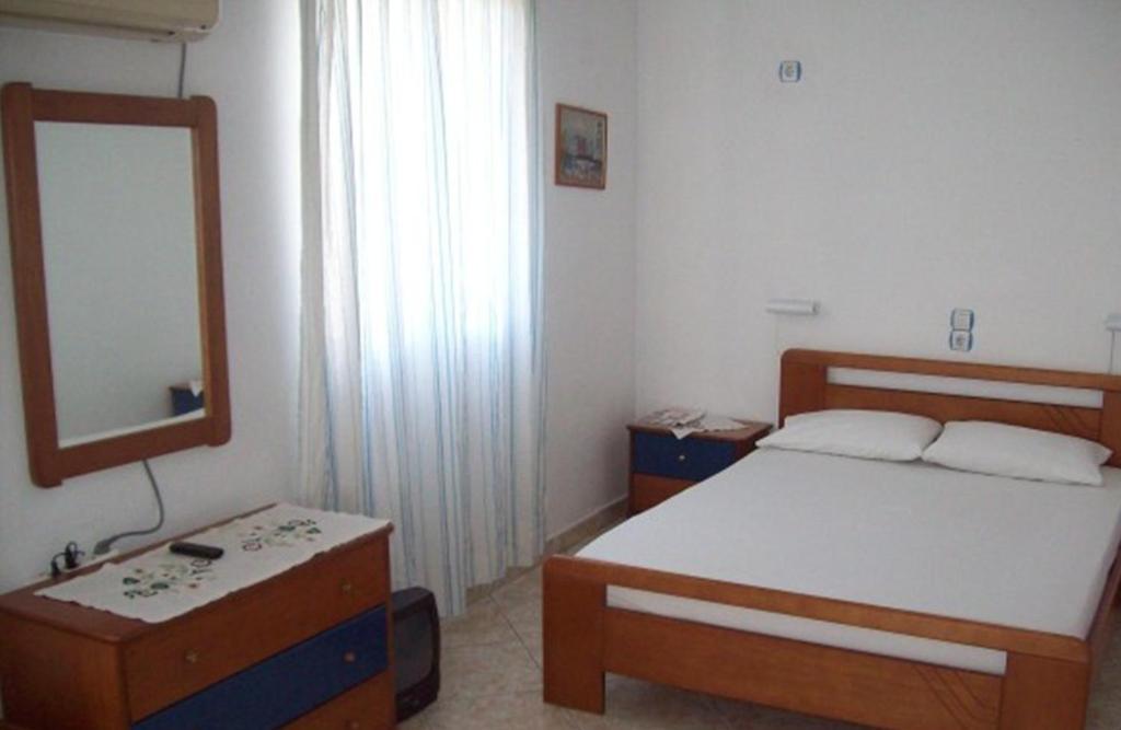 Georgia Studios Fourni Ikaria Zimmer foto